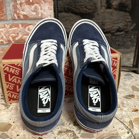 Vans old skool navy men’s size 7 or women’s size 8.5 - Picture 3 of 8